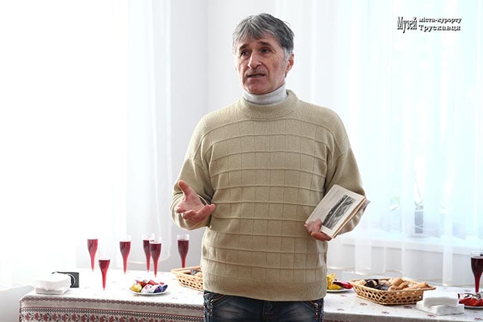 Василь Лялюк, власник колекції картин виставки «Діалог», 04.03.2018. Світлина Ірини Бердаль-Шевчик