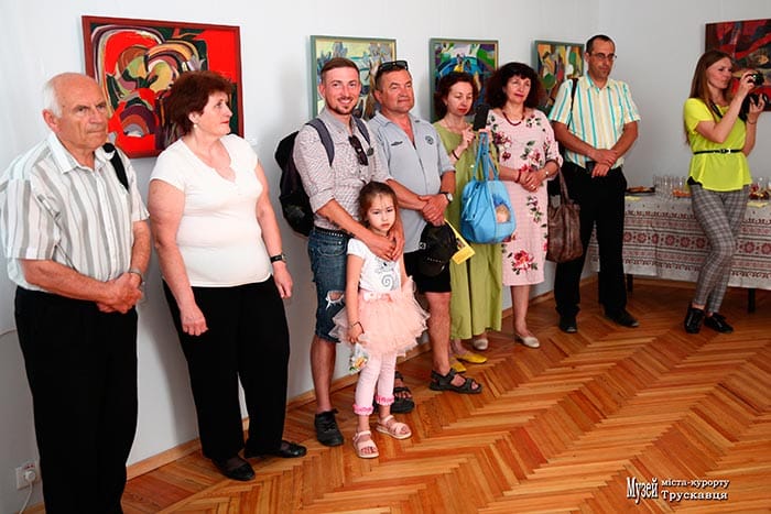 Презентація творчого проекту «Голос землі» Марії Ворончак у музеї міста-курорту Трускавця, 3 травня 2018. Світлина Ірини Бердаль-Шевчик