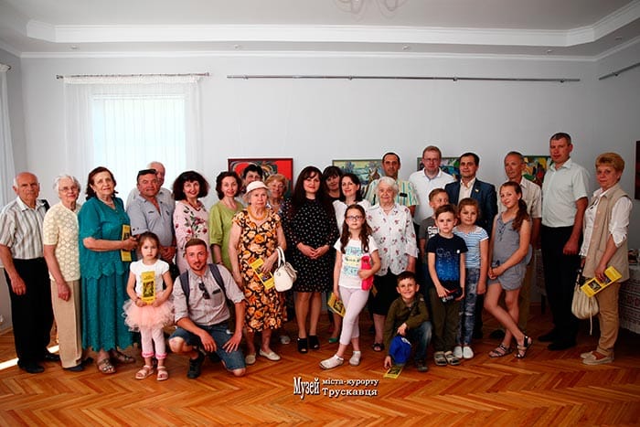 Презентація творчого проекту «Голос землі» Марії Ворончак у музеї міста-курорту Трускавця, 3 травня 2018. Світлина Ірини Бердаль-Шевчик