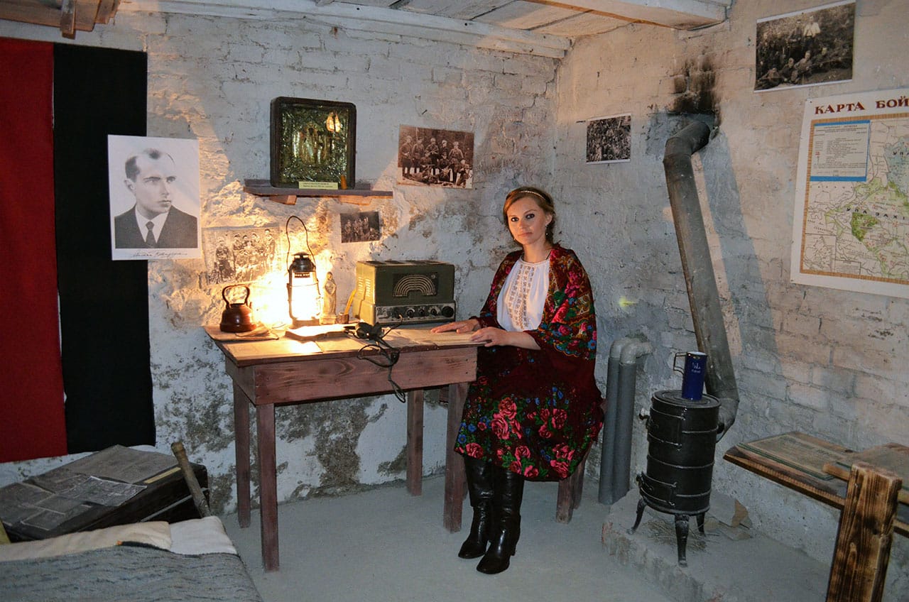 Імпровізоване дійство «Ніч у музеї» минулих років…