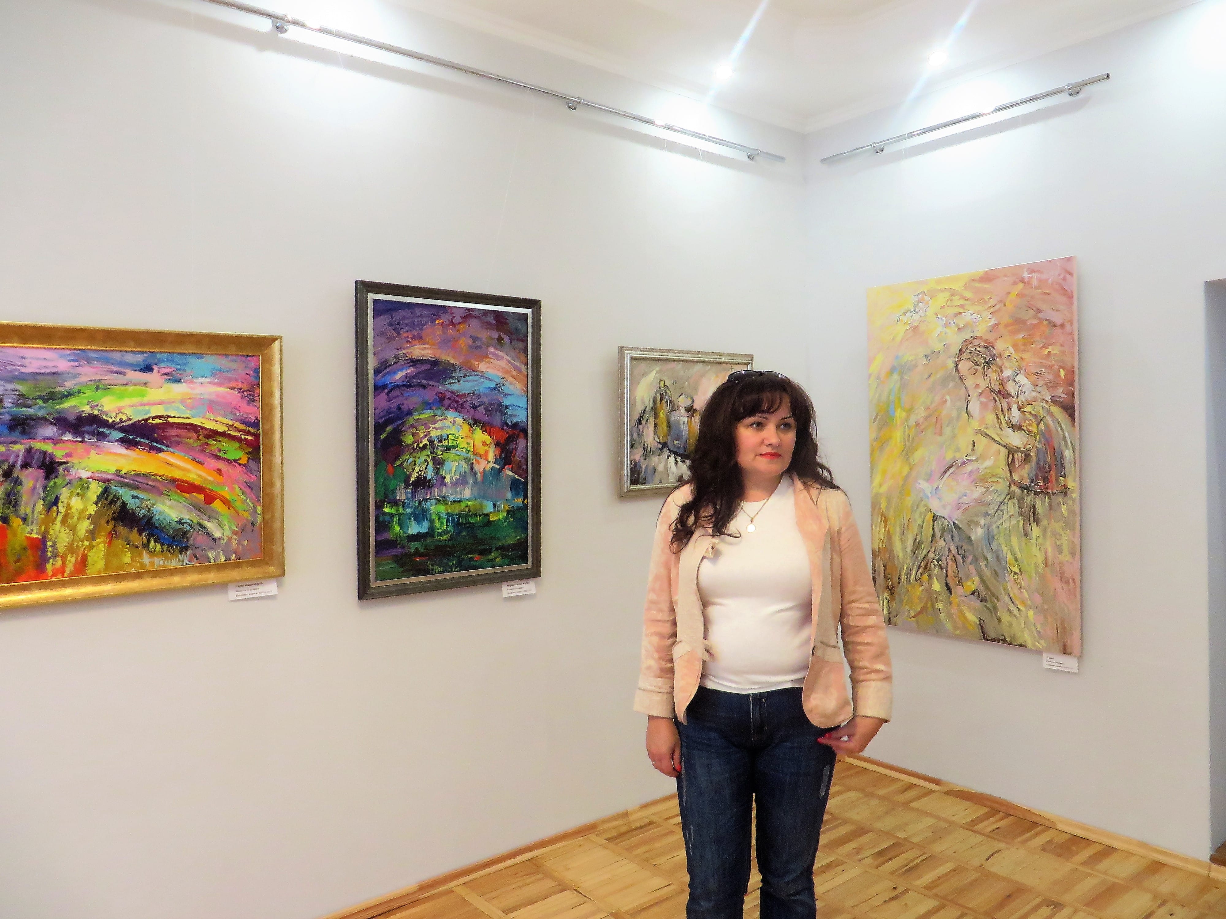 Виставка Наталії Поліщук «Con anima» в музеї міста-курорту, 2018