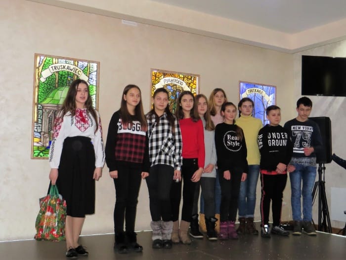 Факультатив "Кліо. Трускавець" НВК "ЗСШ №2-гімназія" на різдвяній зустрічі, 17.01.2019