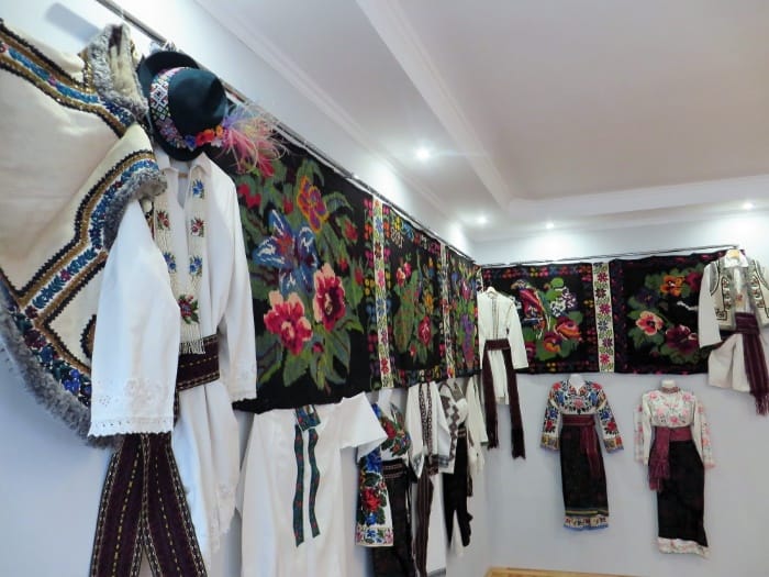 Виставка буковинського строю к.ХІХ-ХХ ст.