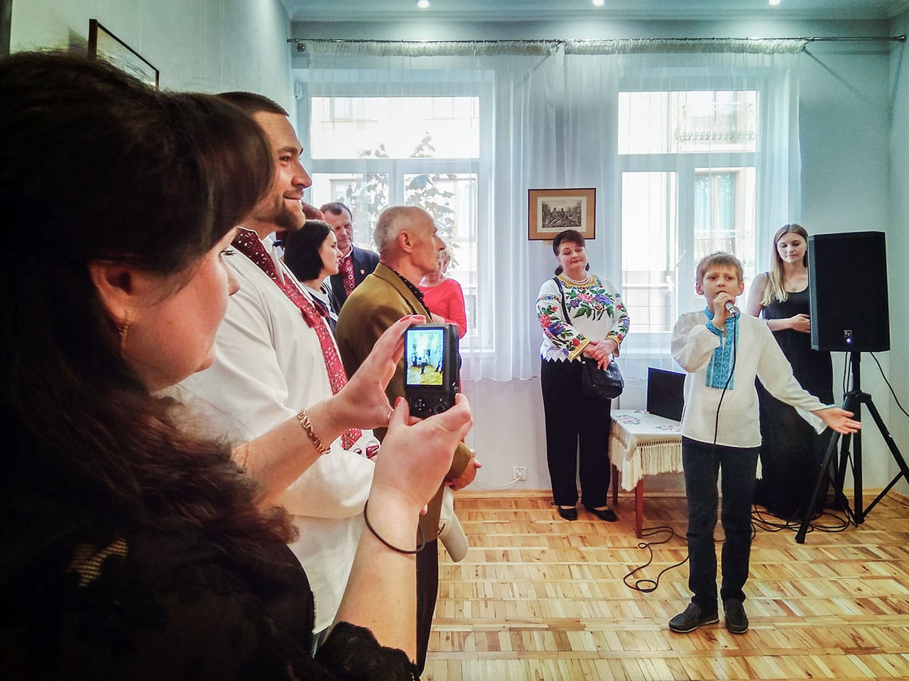 Пісенний дарунок від Романа Білинського, 19 травня 2017