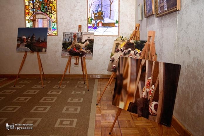 Виставка фотосвітлин Ірини Бердаль-Шевчик «Великдень на порозі», 02.04.2018. Фото Ірини Бердаль-Шевчик