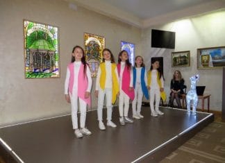 Від Різдва до Йордану всюди було чути коляду..! Гурт "Коліжанки" ДШМ ім. Романа Савицького на різдвяній зустрічі, 17.01.2019