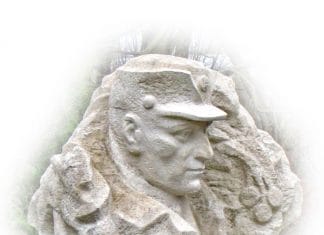 А він, Герой, страху не знав ніколи..!