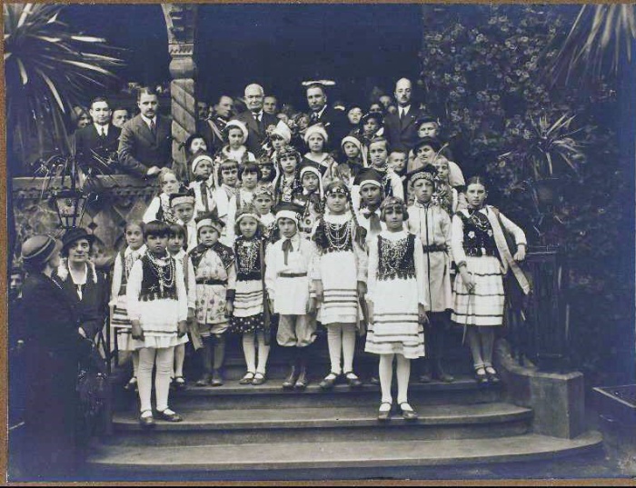 Констянтин Пятц на сходах вілли "Гопляна", 1935 рік