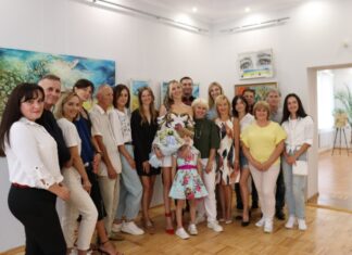 “Нескорена” знайомиться з Трускавцем Із відриття виставки "Нескорена" в Музеї, 12.08.2022