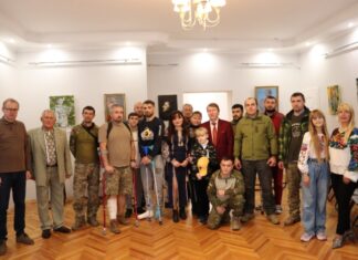 День, що був: на благо народу та історії..! Відкриття художньої виставки "Обіймись, Україно!" Олександра Карпенка, 19.10.2022