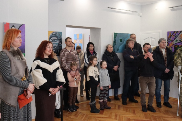 Відкриття мистецької виставки "З бомбосховища" Олега Денисовця зі Львова, 10.02.2023