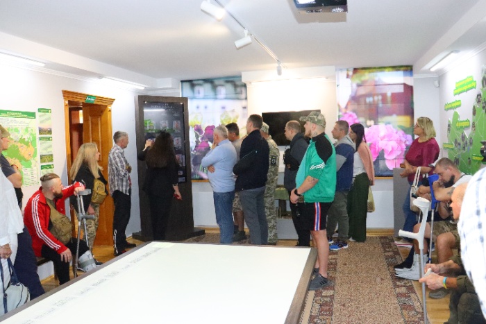 Презентація проєкту"Зв'язок поколінь: від УПА до ЗСУ", 09.10.2024