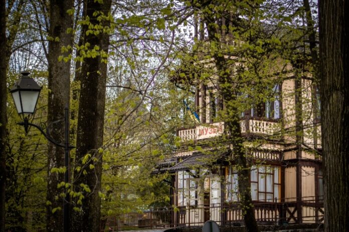 Музей міста-курорту Трускавця. Автор фото Ярослав Баран Музей міста-курорту Трускавця. Автор фото Ярослав Баран