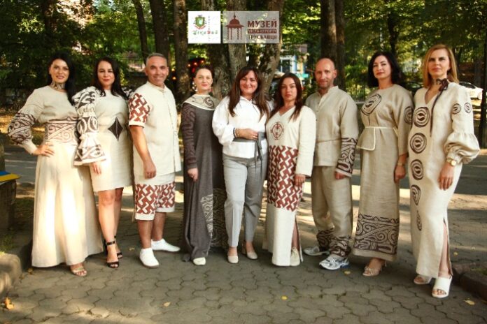 Модельно-історичне дійство «ТРИПІЛЬСЬКИЙ КОД: КРАСА, ЩО ПЕРЕЖИЛА ТИСЯЧОЛІТТЯ», 24.08.2026 Модельно-історичне дійство «ТРИПІЛЬСЬКИЙ КОД: КРАСА, ЩО ПЕРЕЖИЛА ТИСЯЧОЛІТТЯ», 24.08.2026